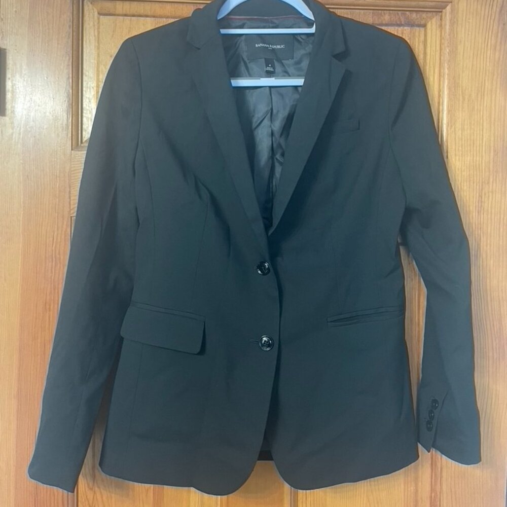 Banana Republic women's black two button business‎ casual blazer suit jacket